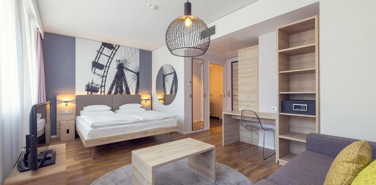 Roomz Prater 4*